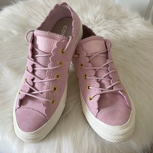 Converse CTAS Ox Pink foam. Only worn twice!